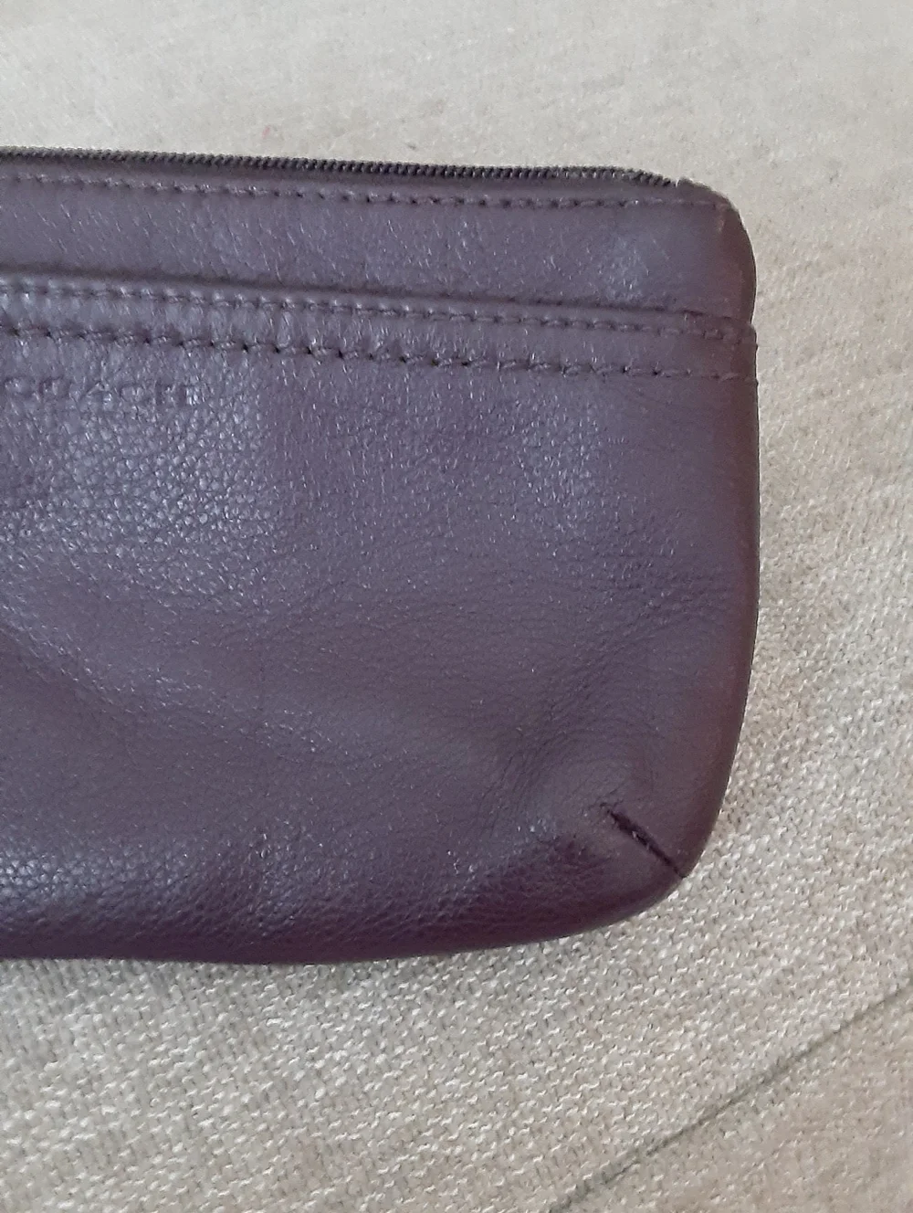Coach size maroon